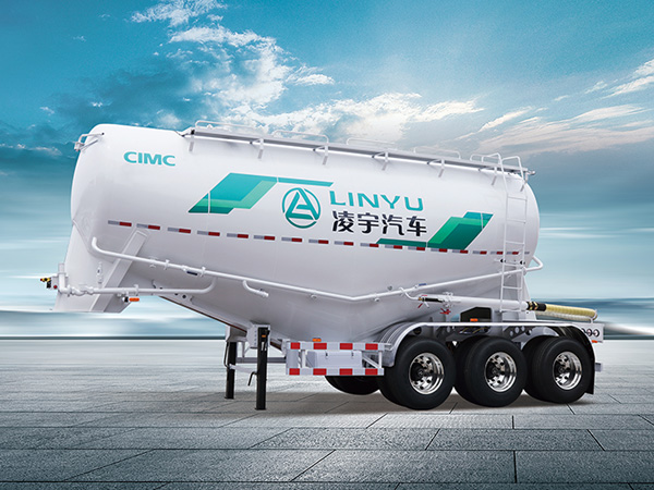 幹混砂漿半挂車